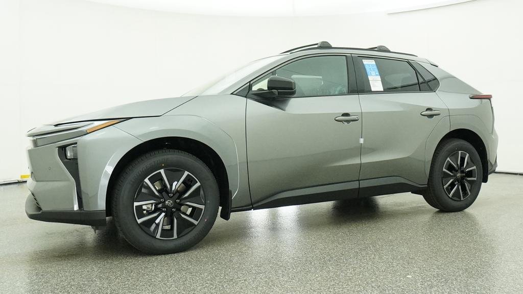 New 2026 Heavy Metal Toyota XLE image 4