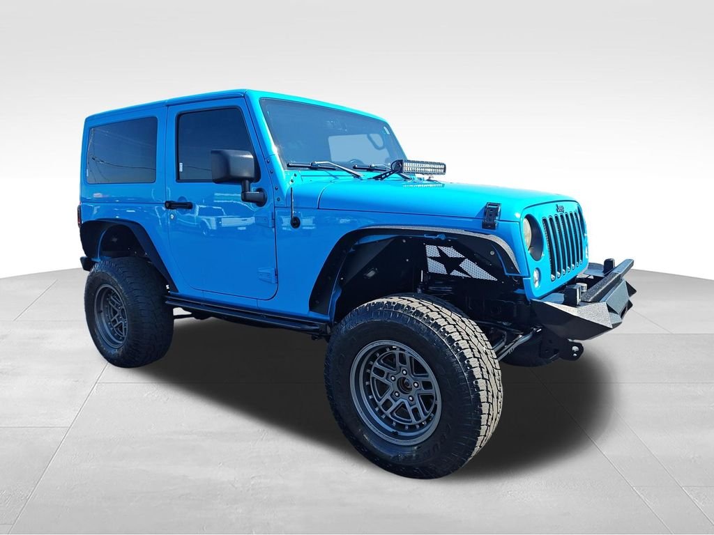 Used 2017 Blue Jeep Sahara image 7