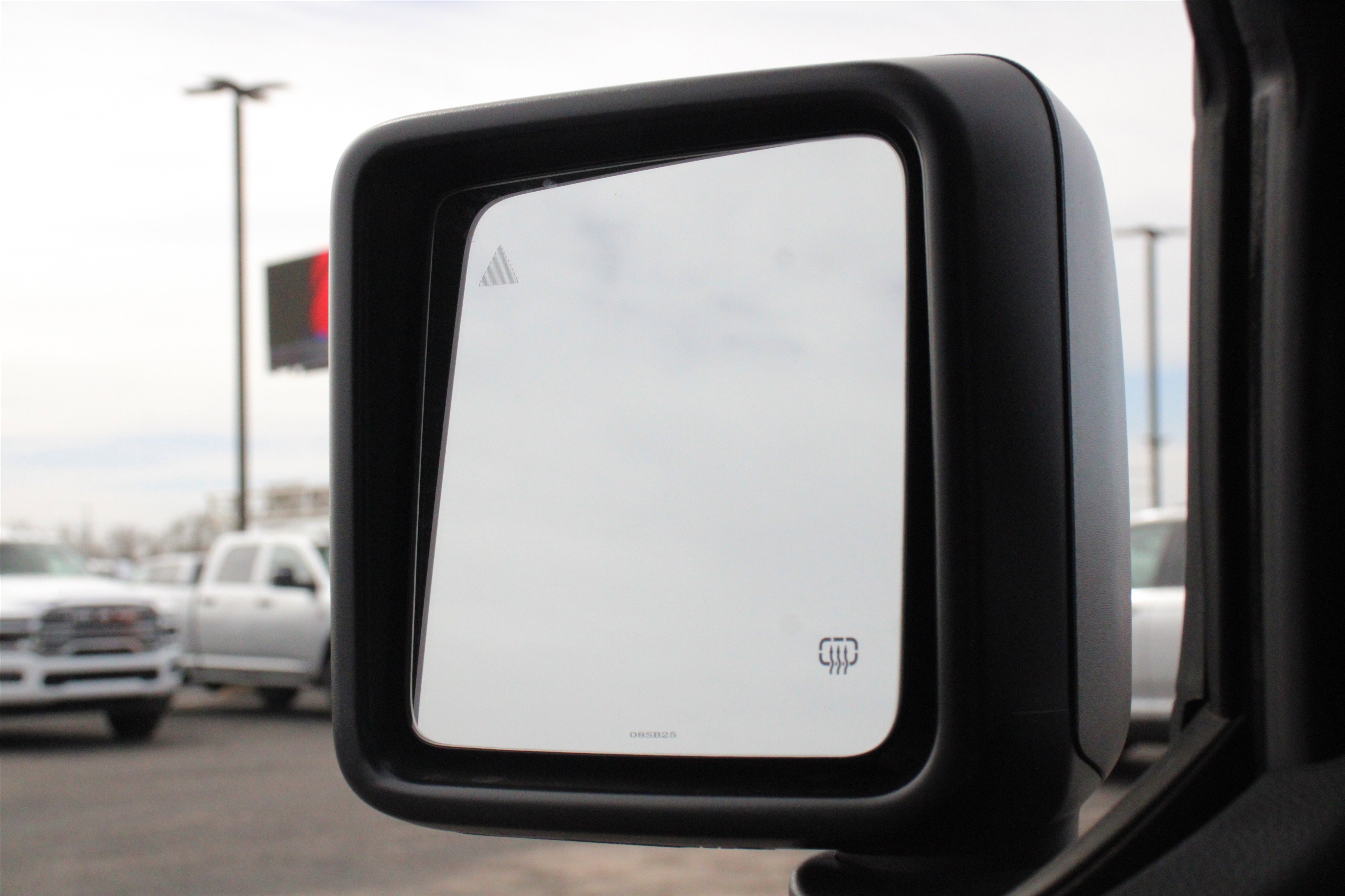New 2026 Black Clear-Coat Exterior Paint Jeep Mojave X image 12