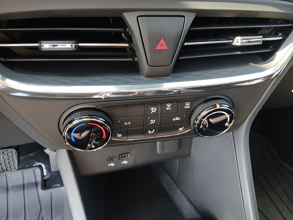 2026 Buick Encore GX Preferred - Photo 16