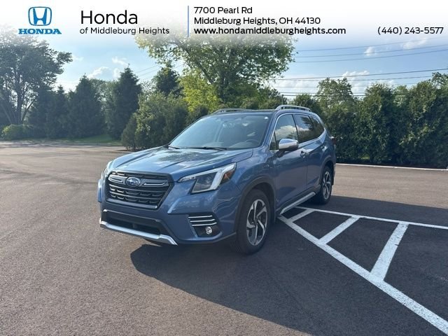 2023 Subaru Forester Touring's photo