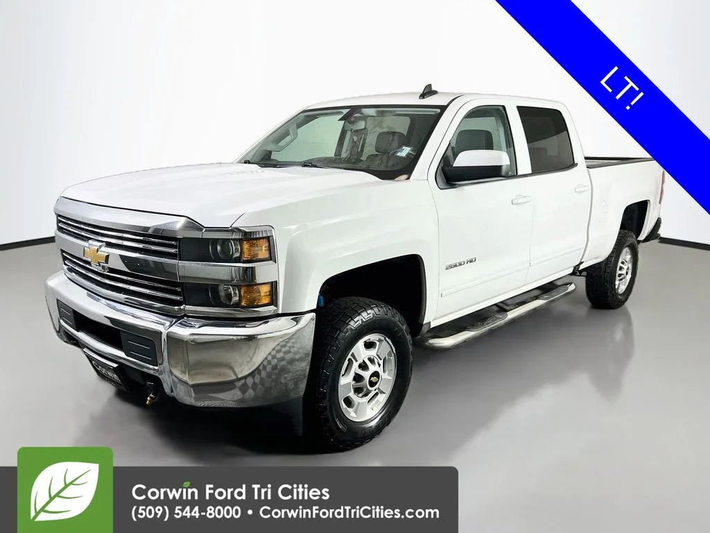 Used 2016 White Chevrolet LT image 5