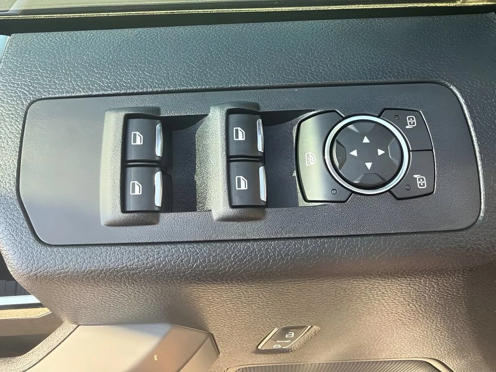 Used 2018 Gray Ford XL image 30