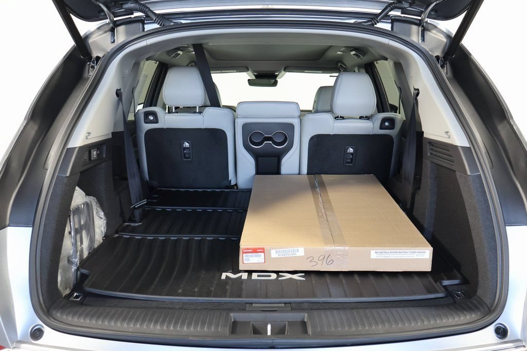 New 2026 Solar Silver Metallic Acura Technology Package image 8