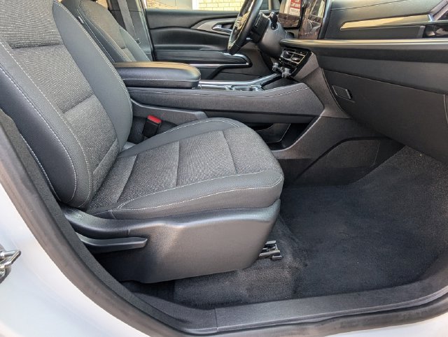 2024 Chevrolet Traverse 2LT - Photo 24