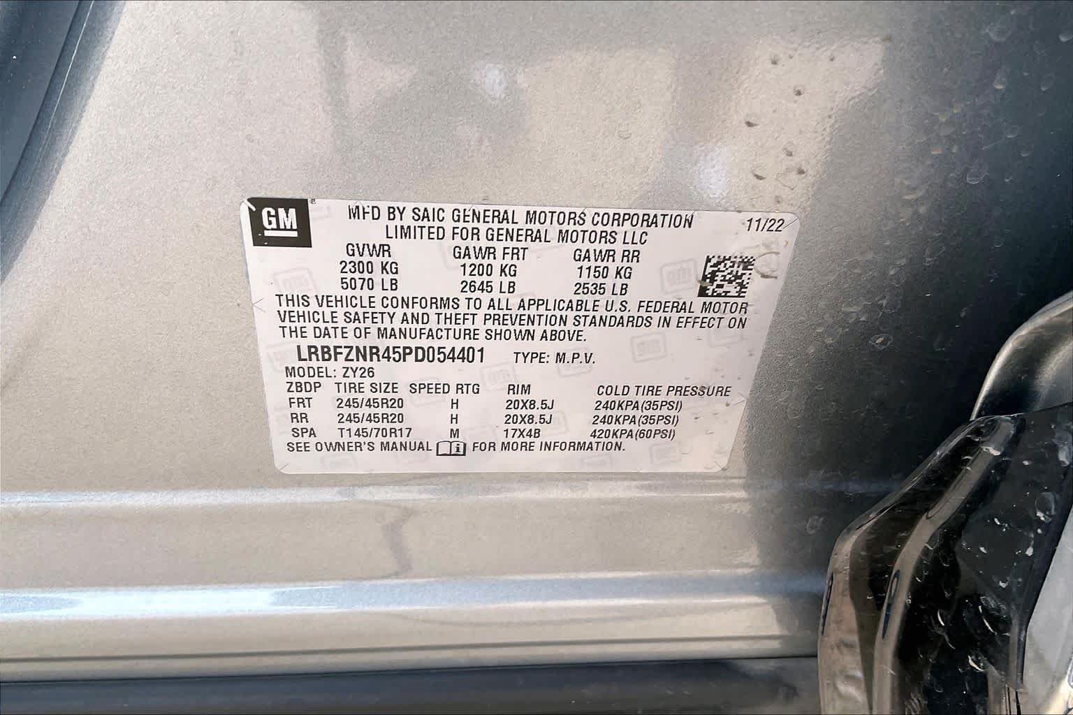 Used 2023 Moonstone Gray Metallic Buick Essence image 33