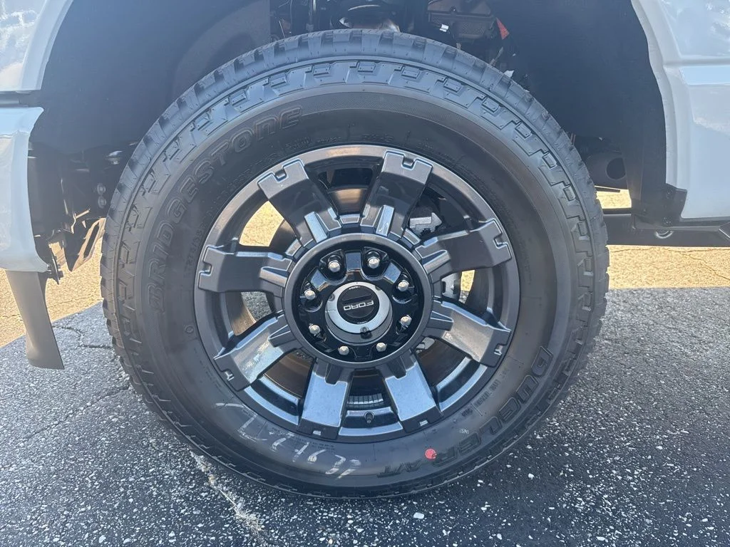 New 2026 Avalanche Ford F-250® XL image 22