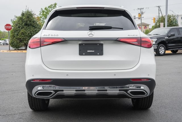 New 2026 Polar White Mercedes-Benz GLC 300 image 6