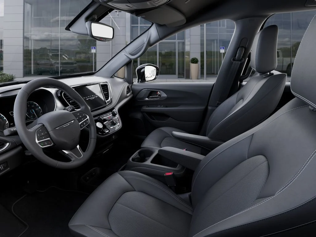 New 2027 Diamond Black Crystal Pearl-Coat Exterior Paint Chrysler Select image 22