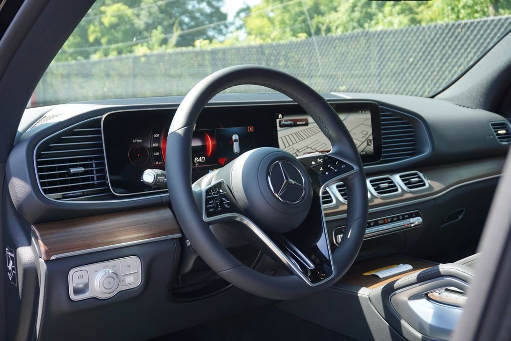 Certified Used 2026 Obsidian Black Metallic Mercedes-Benz GLE 350 image 24