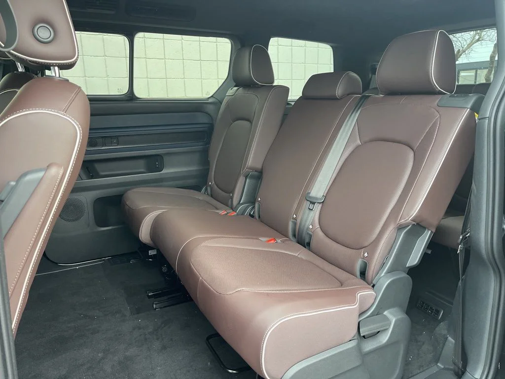 New 2025 Deep Black Pearl Volkswagen Pro image 20