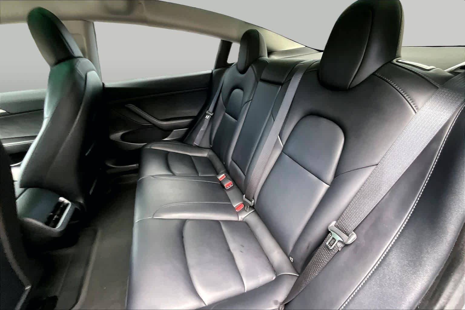 Used 2023 SOLID BLACK Tesla  image 19