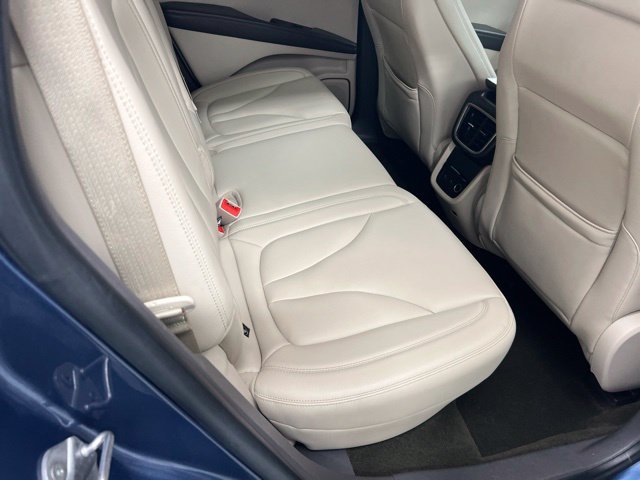 Used 2019 Blue Lincoln Standard image 22