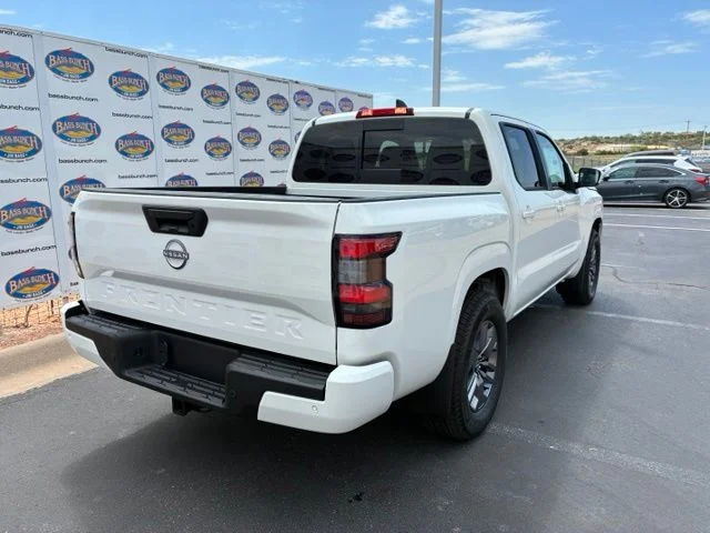 New 2026 Glacier White Nissan Crew Cab SV image 4