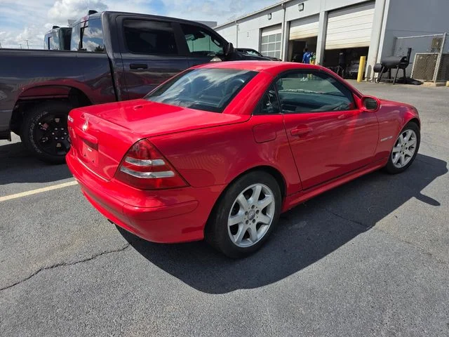 Used 2001  Mercedes-Benz SLK 230 image 19