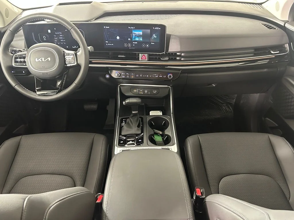 New 2026 Ceramic Silver Kia SX Prestige image 4