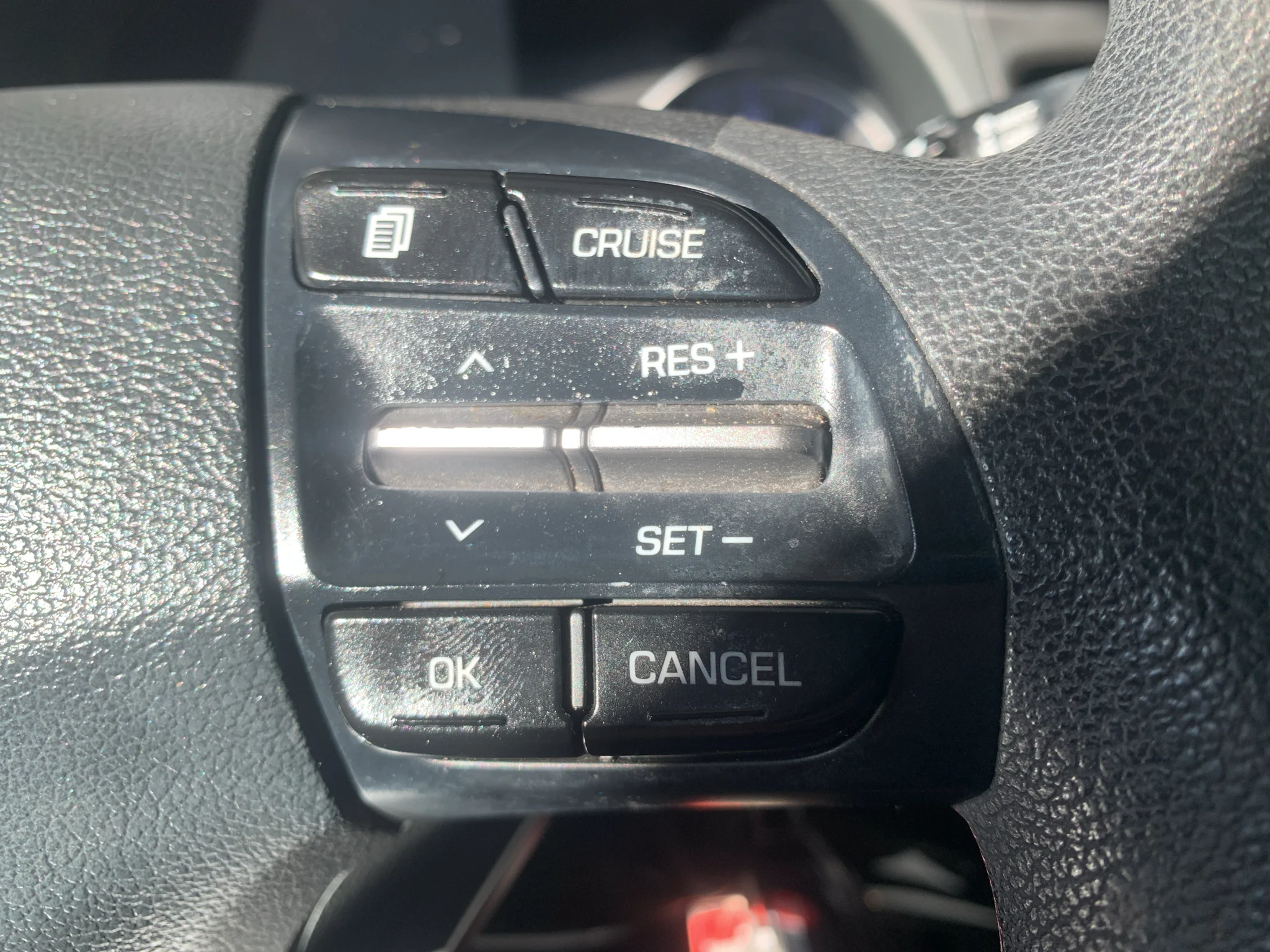 Used 2020  Hyundai SEL image 17