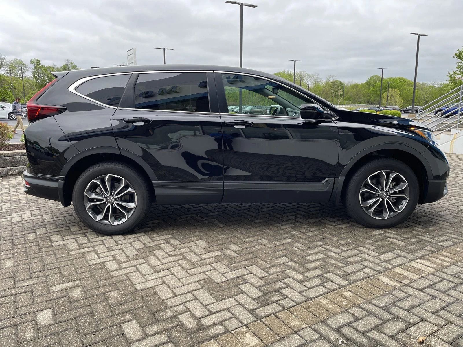 Used 2022 Crystal Black Pearl Honda EX-L image 6