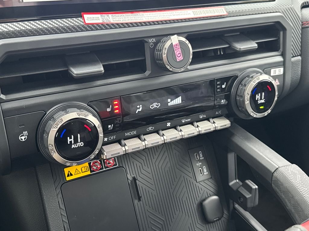 2025 Toyota Tacoma TRD Pro - Photo 23