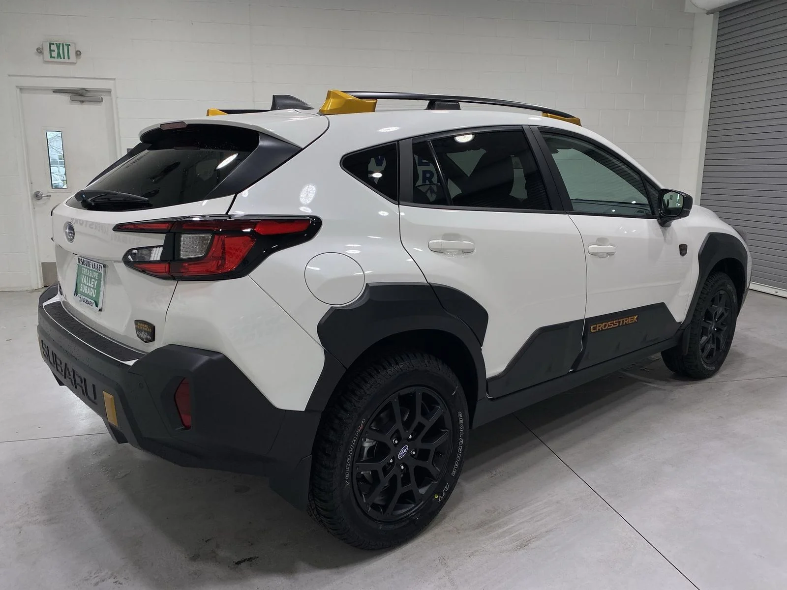 New 2026 CRYSTAL WHITE PEARL Subaru Wilderness image 8