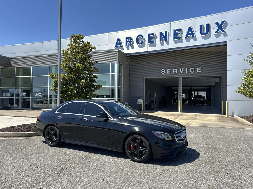 2017 Mercedes-Benz E-Class E300's photo