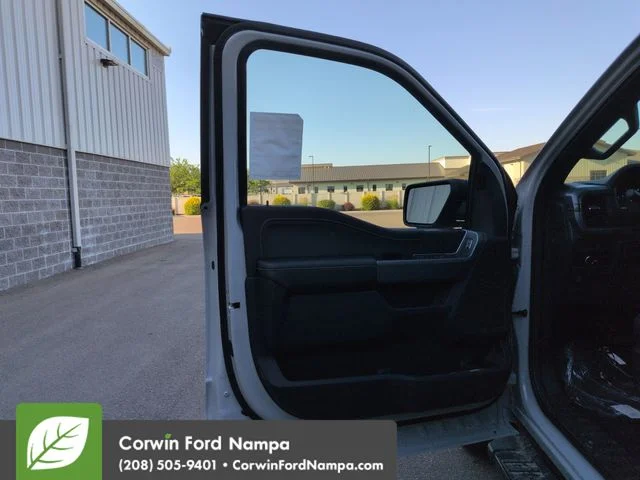 New 2026 Avalanche Ford XLT image 10
