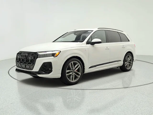 2026 Audi Q7 S line Prestige 55 quattro *Ltd Avail*
