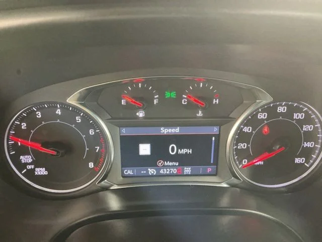Certified Used 2023 Silver GMC SLT image 26