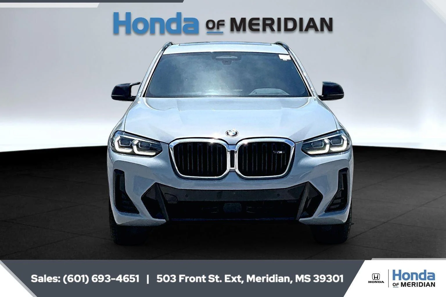 Used 2023 Brooklyn Grey Metallic BMW M40i image 3