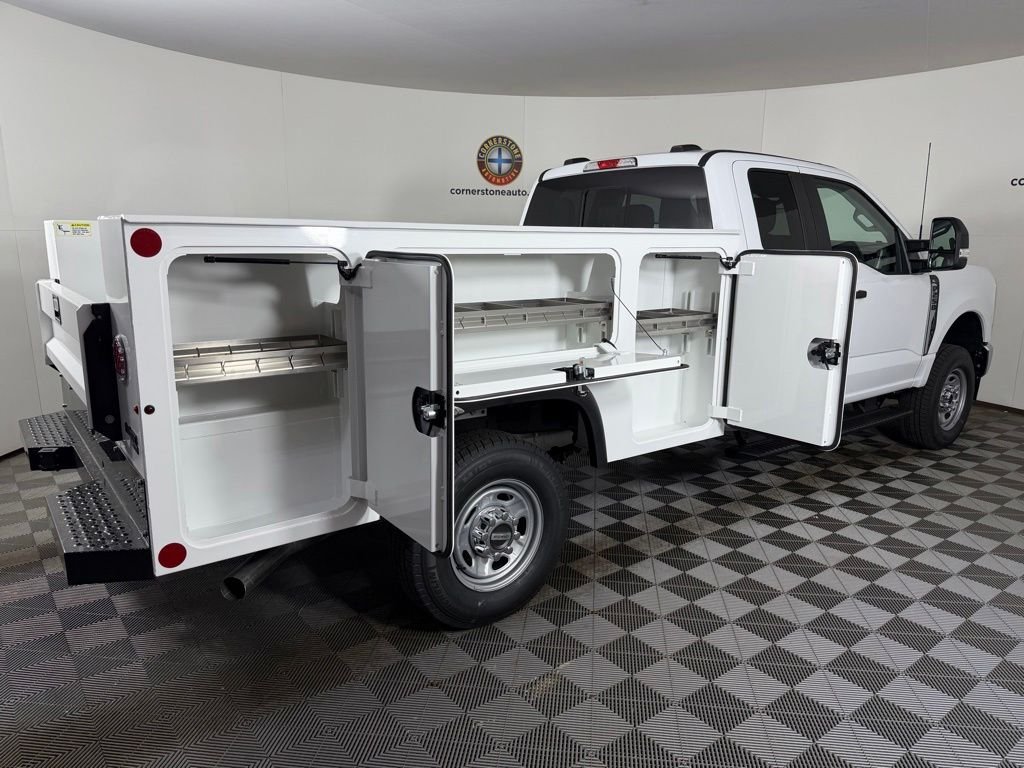 New 2026 White Ford XL image 17