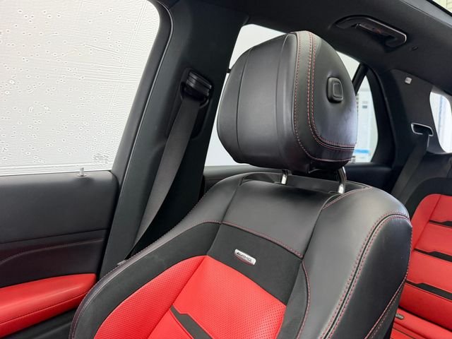 Used 2021 Obsidian Black Metallic Mercedes-Benz GLE 53 AMG® image 36