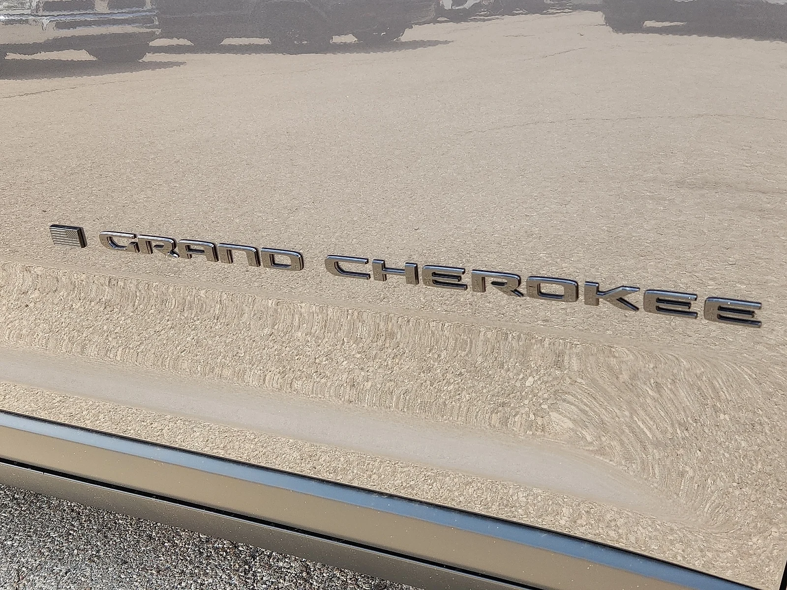 New 2026 Baltic Gray Metallic Clear-Coat  Paint Jeep L LAREDO ALTITUDE 4X4 image 8