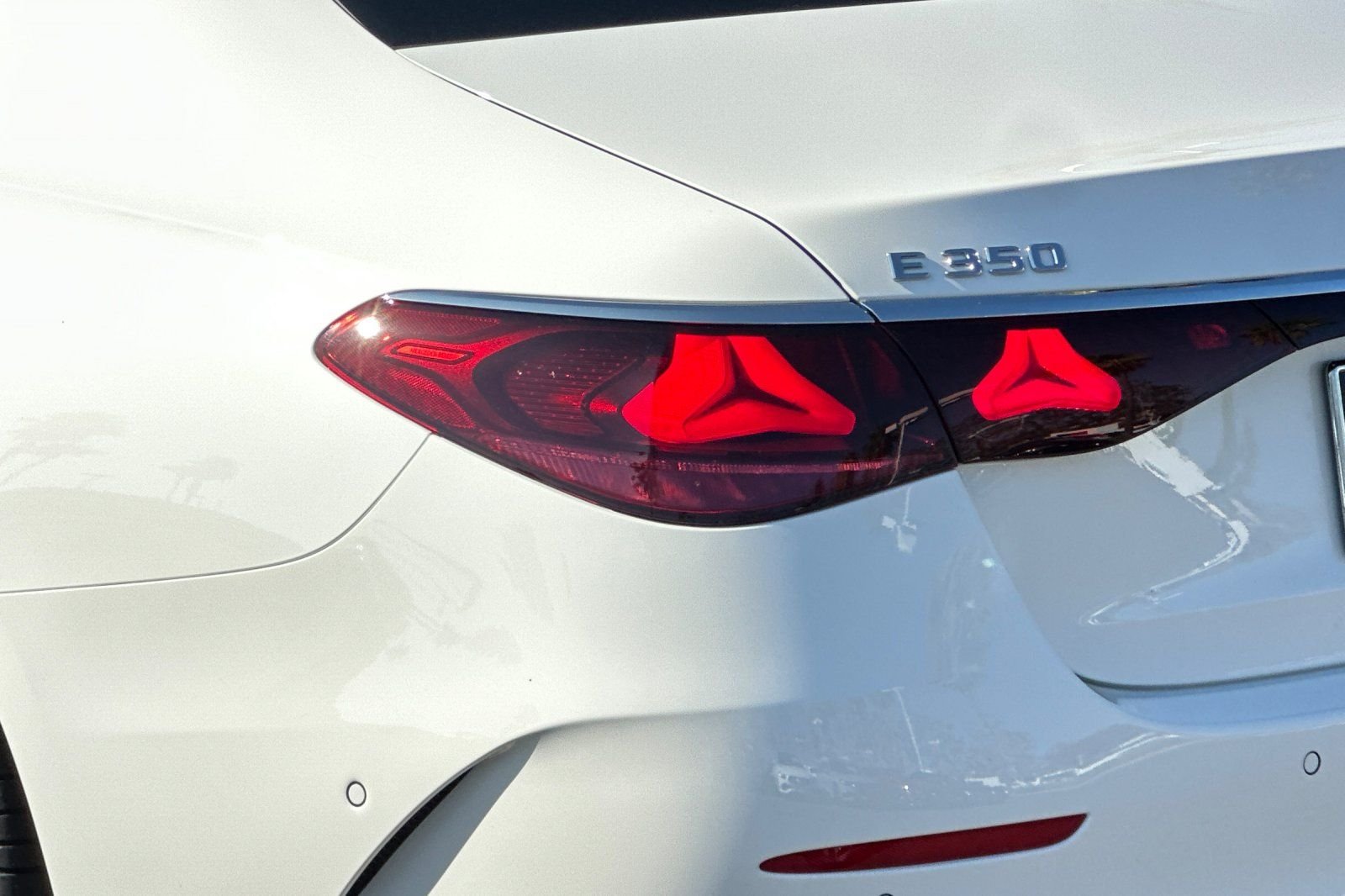 2026 Mercedes-Benz E-Class E350 - Photo 13