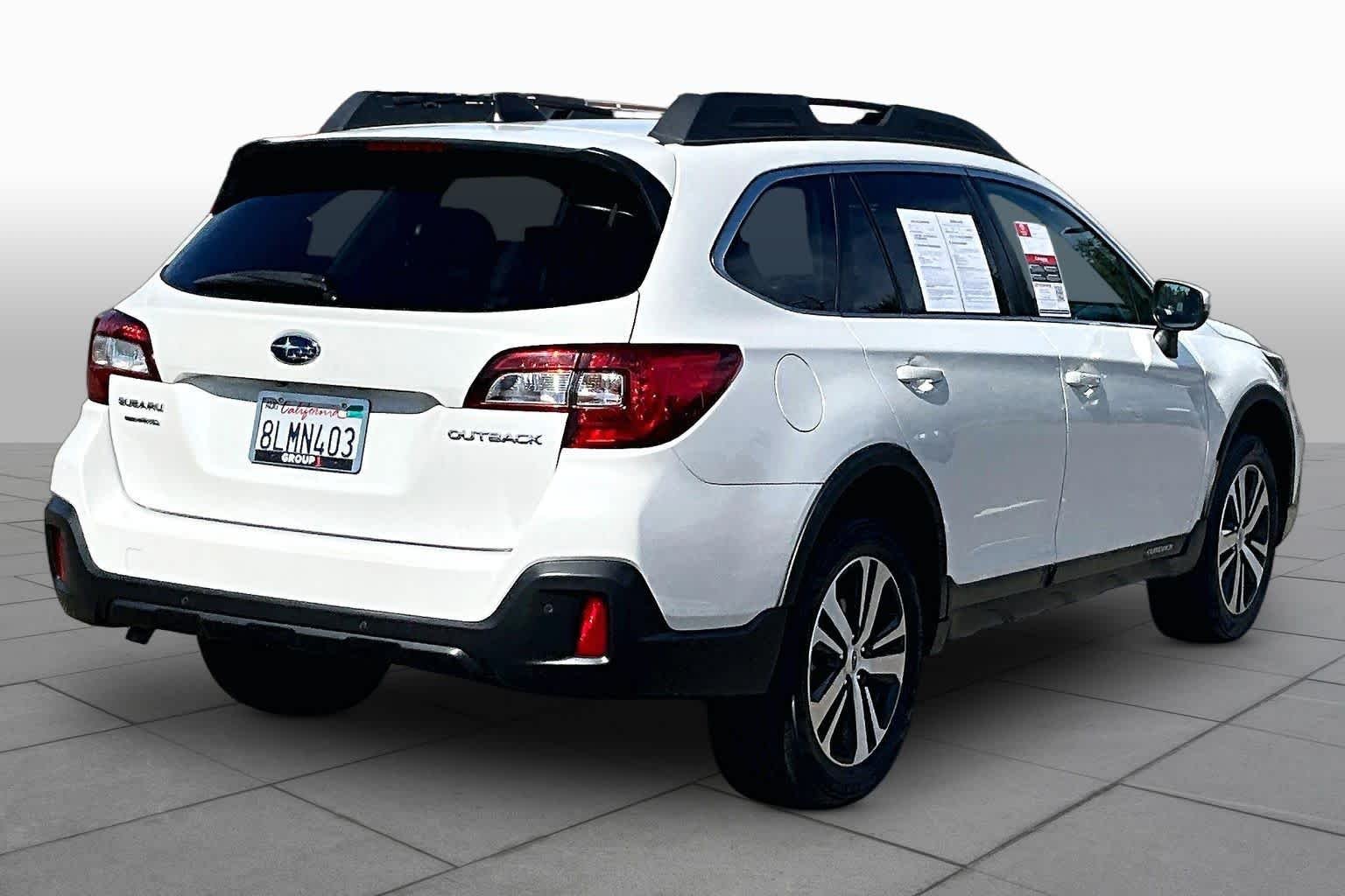 Used 2019 Crystal White Pearl Subaru Limited image 12
