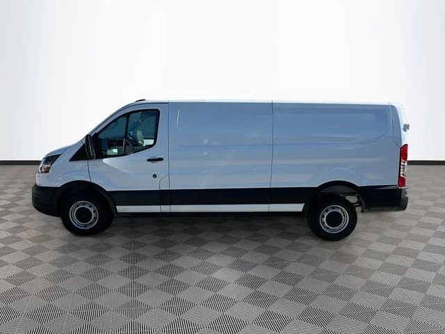 New 2026 Oxford White Ford Base image 3