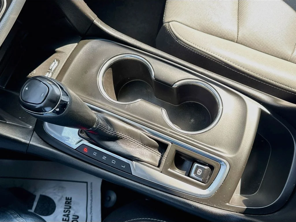 Used 2020 Blue Chevrolet Premier image 21