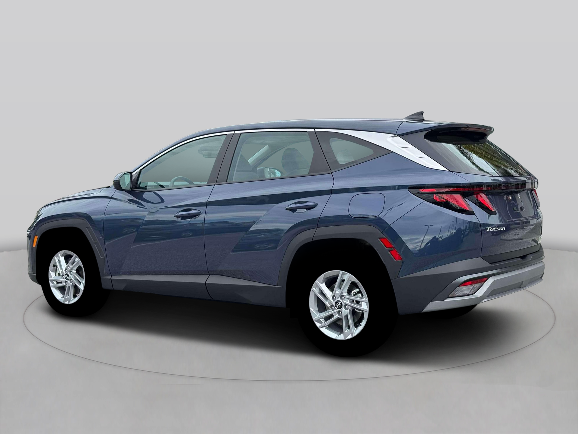 New 2026 Blue Hyundai SE FWD image 4