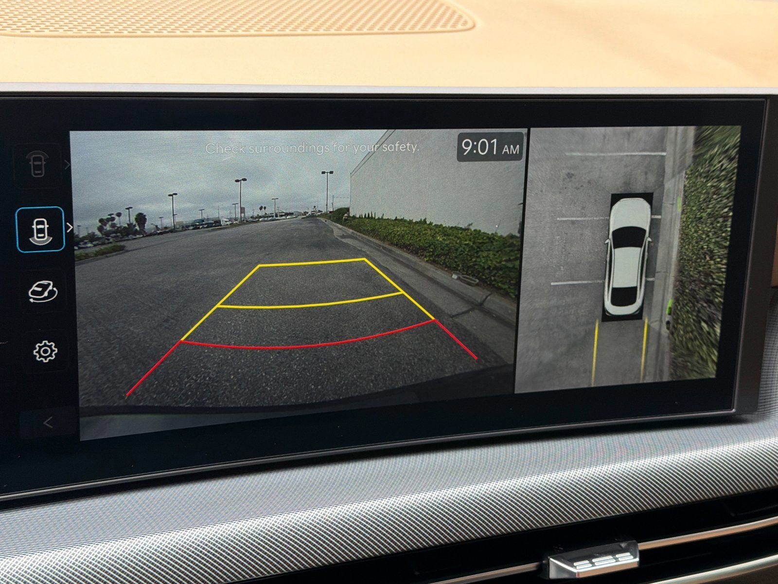 Used 2024 Black Hyundai Limited image 19