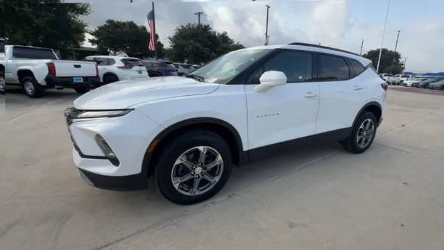 2023 Chevrolet Blazer 2LT - Photo 4