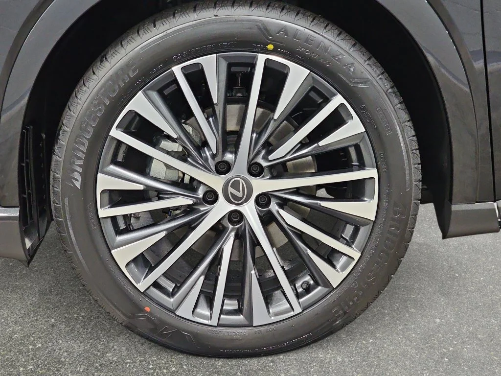 New 2026 Caviar Lexus PREMIUM PLUS image 31