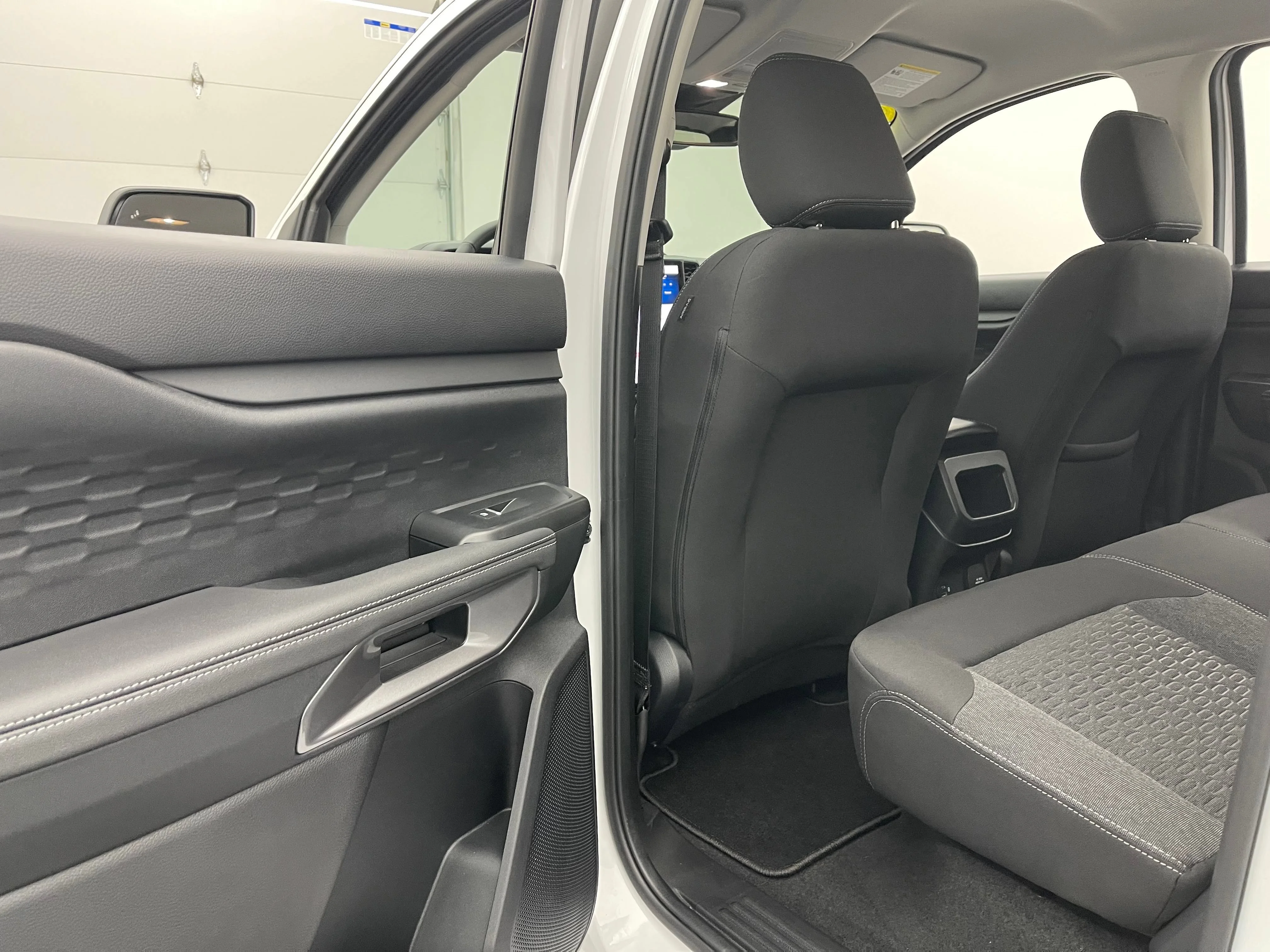 Used 2024 White Ford XLT image 35