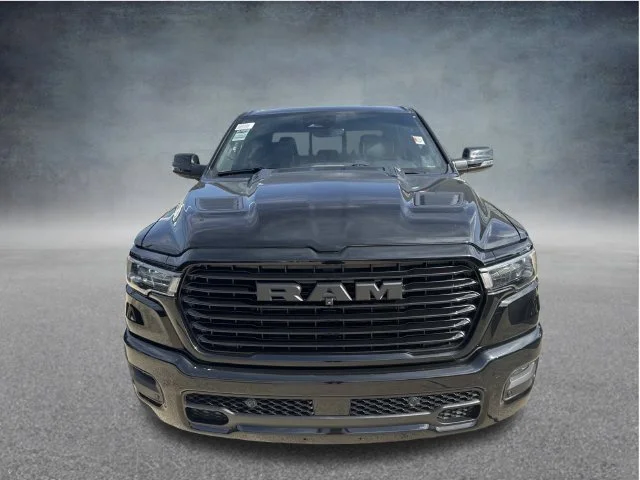 New 2027 Diamond Black Crystal Pearl-Coat Exterior Paint RAM Laramie image 6
