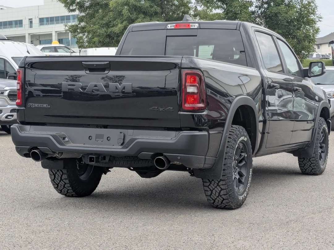 New 2026 Black RAM Rebel - - Level 2 Equip Grp - 14.4 Touchscreen - Harman Kardon Audio - Leather & More! image 8