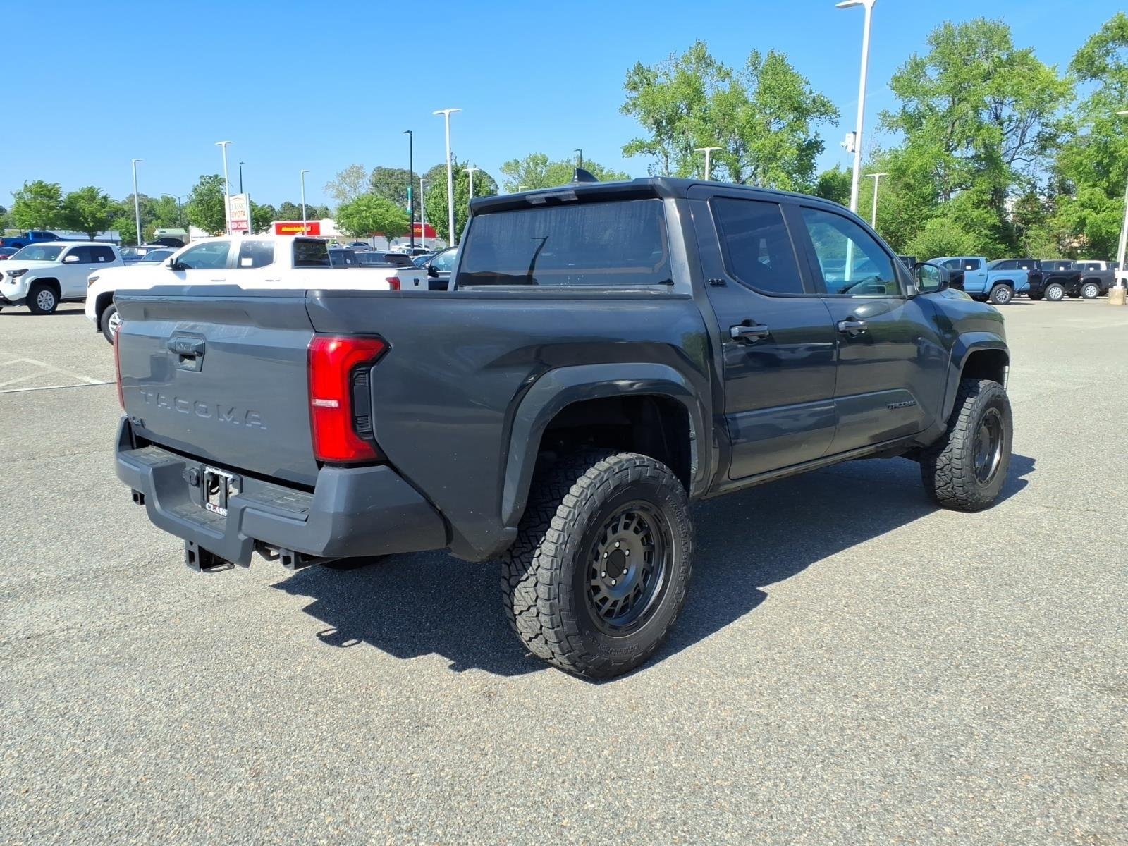 Used 2024 Underground Toyota SR5 image 5