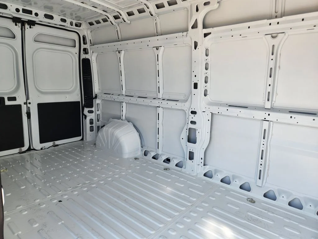 New 2026 Bright White Clear-Coat Exterior Paint RAM High Roof image 24