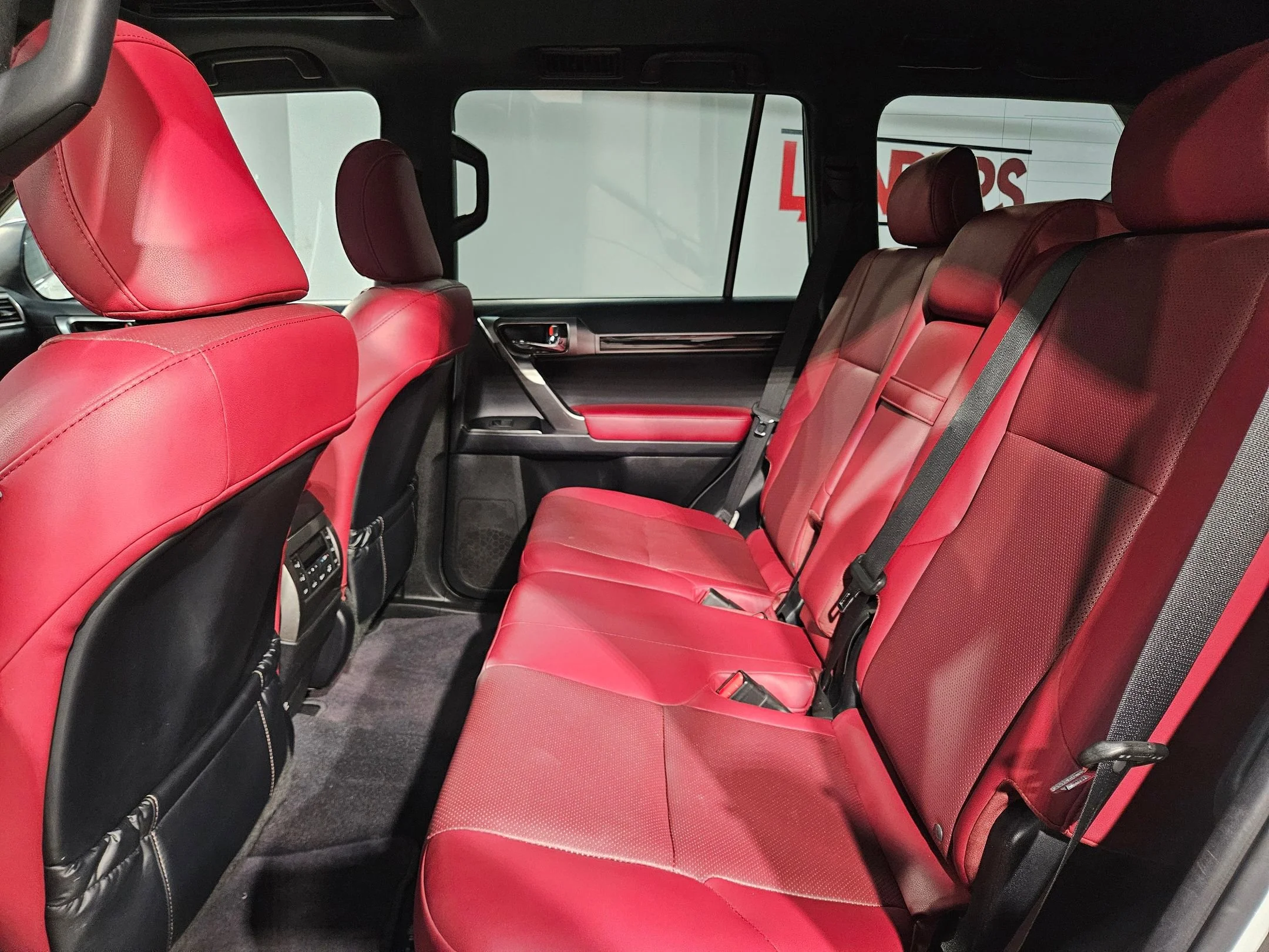 2023 Lexus GX PREMIUM - Photo 36
