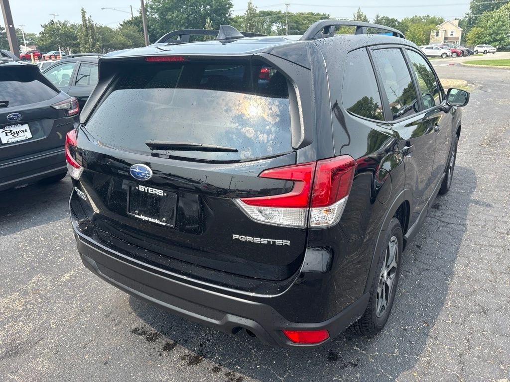Used 2023 Black Subaru Premium image 3
