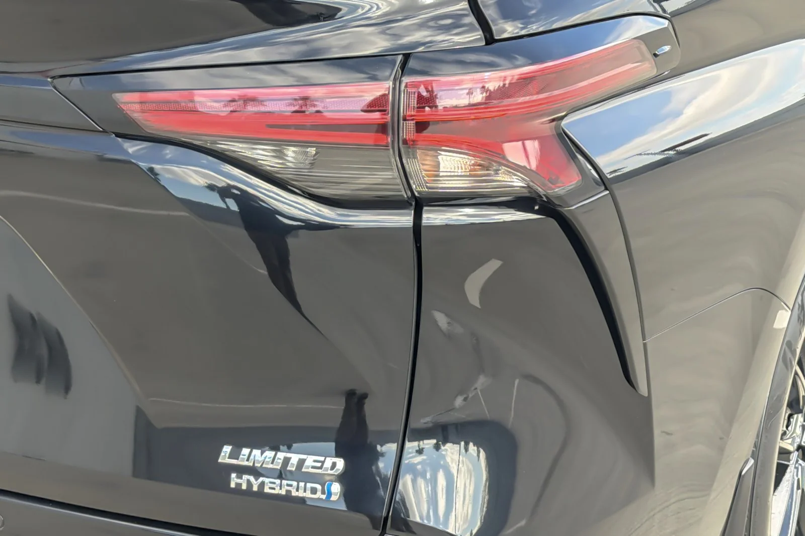 Certified Used 2022 MIDNIGHT BLACK Toyota Limited image 29