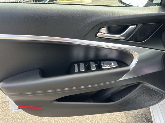 Used 2026 White Genesis 2.5T image 17