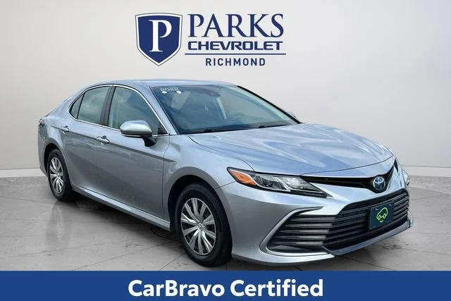 2022 Toyota Camry LE